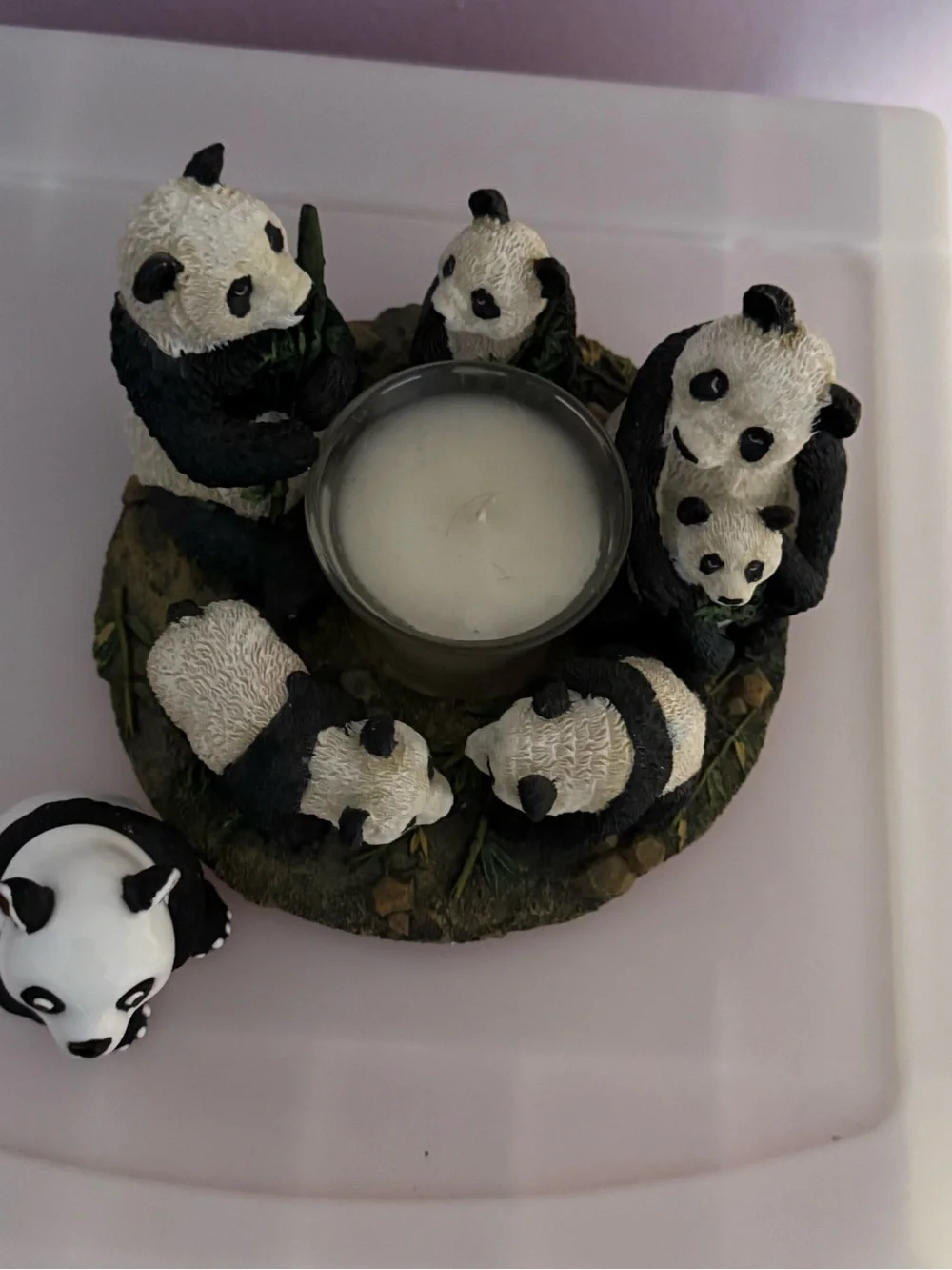 Panda Family Candle Holder & extra Panda